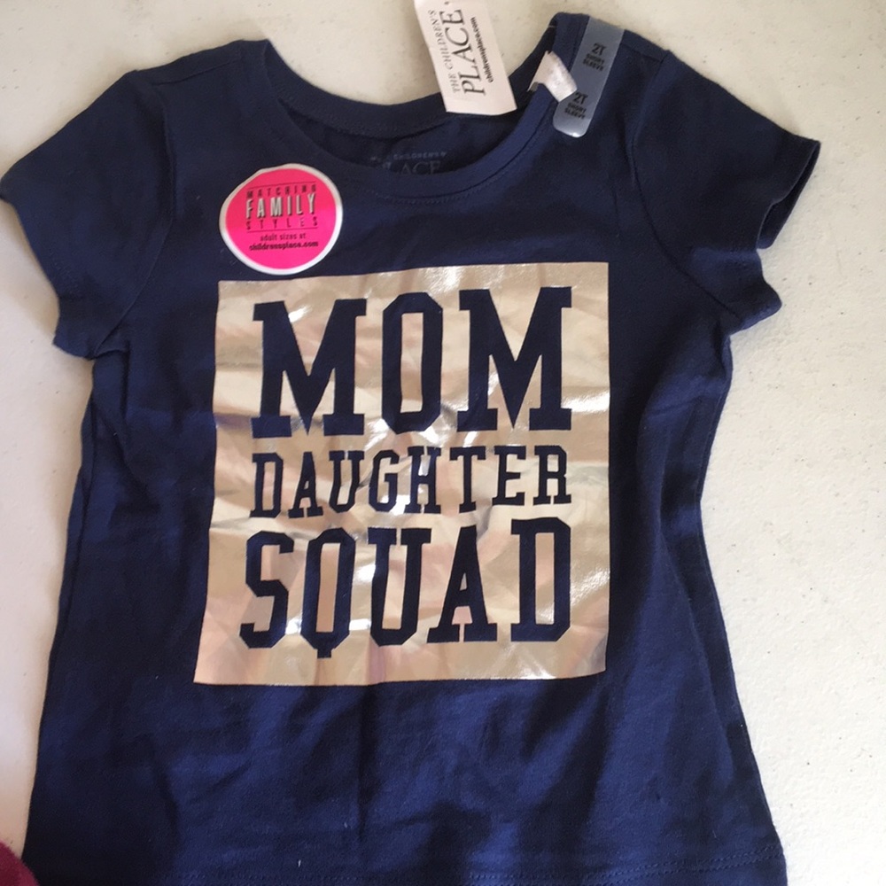 Clothes - Picture 2 of 3